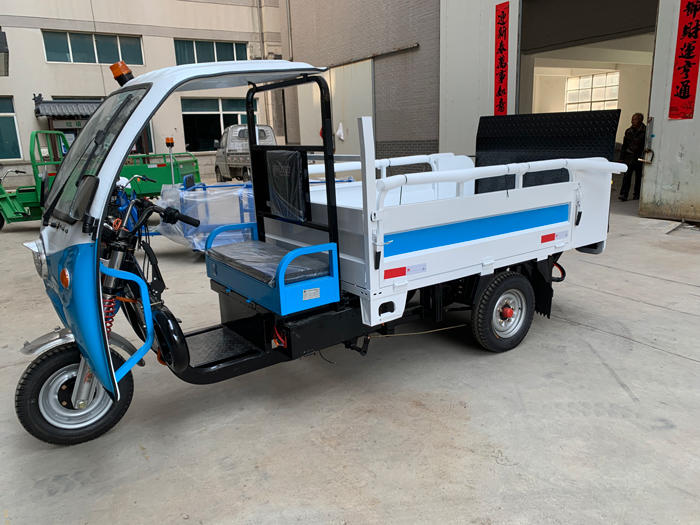 液壓尾板六桶車