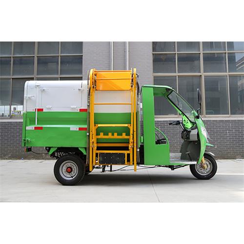 翻桶清運(yùn)車